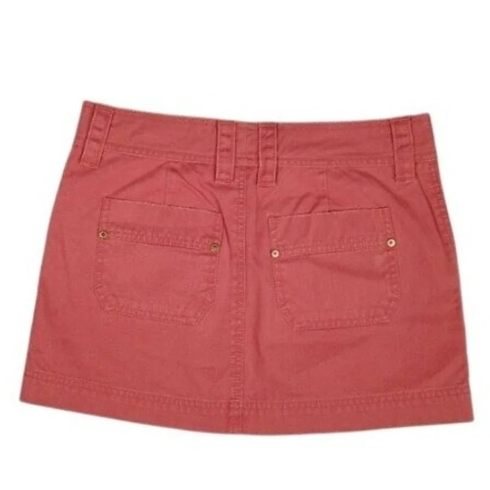Old Navy Burnt Red Cargo Mini Skirt Size 2 Distressed Trim Zipper‎ Pockets